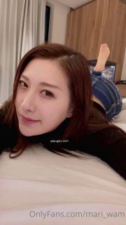 高个子女生两个尤物级少妇被带回酒店同时抽插【看简介同城免费约炮】